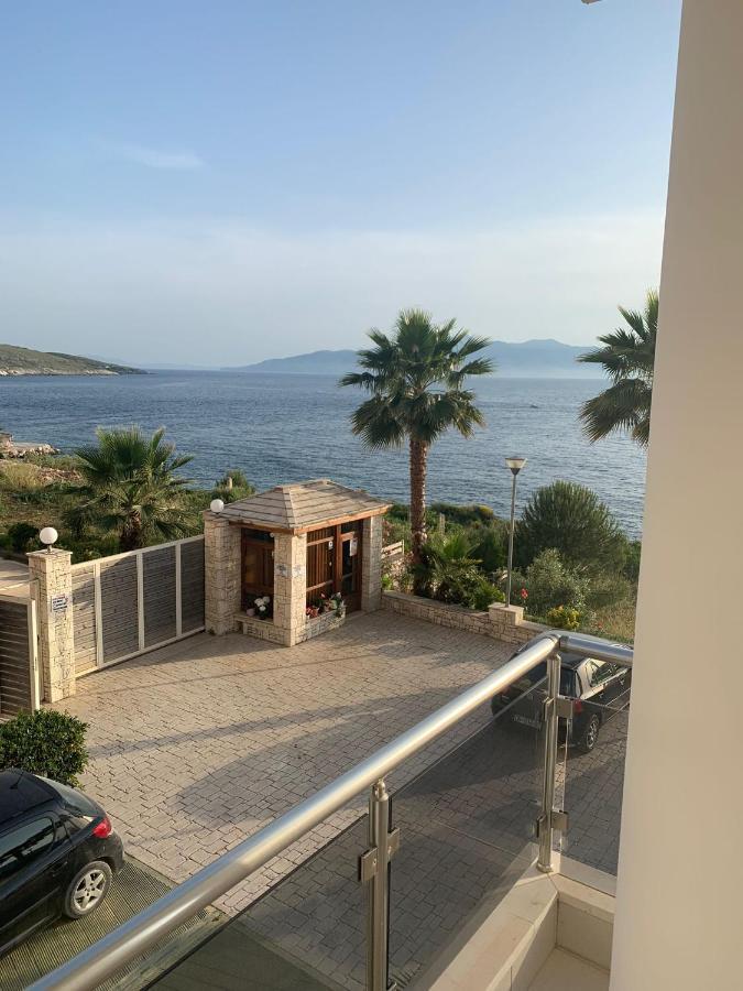 Loli Apartment Luxury White Residence Sarandë 외부 사진