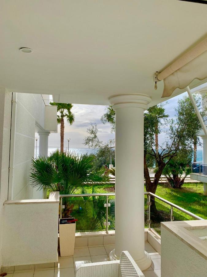 Loli Apartment Luxury White Residence Sarandë 외부 사진